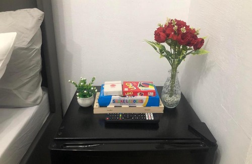 Meycauayan Apartment | Cozy Studio Unit with Free Parking and Wifi