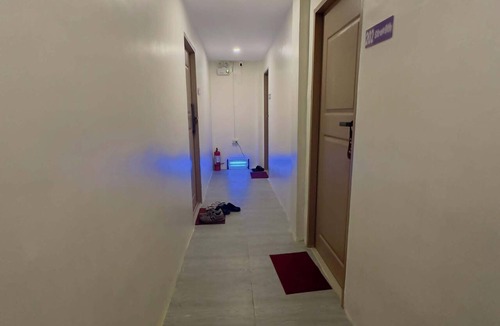 East Bajac-Bajac Apartment | Cozy studio with AC in a fantastic Olongapo City location
