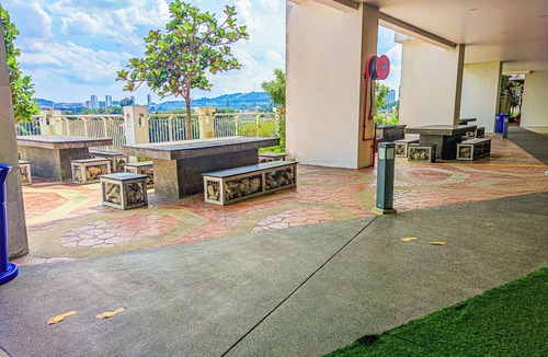 Kampung Sungai Raya Apartment | Cozy Suites at Saville Cheras by HCK