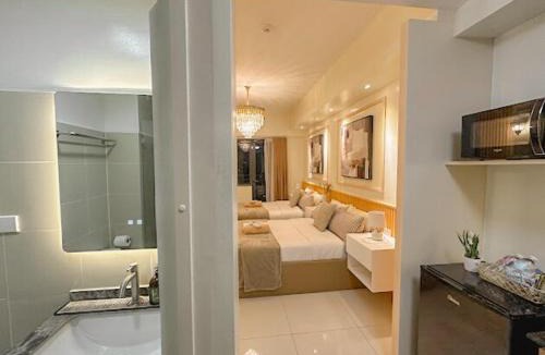 Legazpi Village Apartment | Cozy Twin Suite with Balcony in Makati Free WiFi