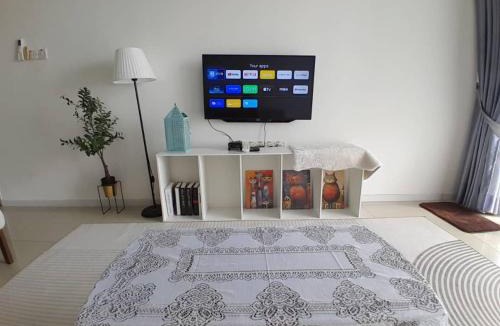 Larut Apartment | Crystal Heights Cozy House