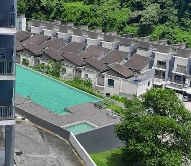 Larut Apartment | Crystal Heights Cozy House