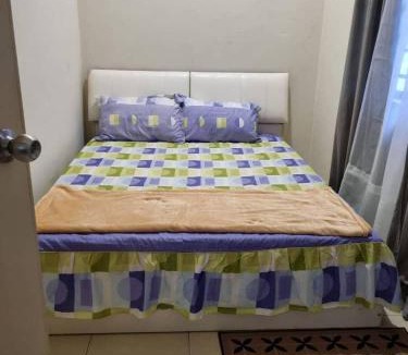 Jenjarom House | Ctr Ruby homestay