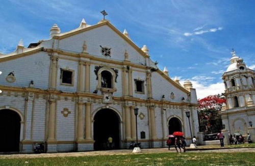 Vigan House | Cuarto Dormitoryo B: 12 Bunk Beds