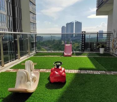 Medini Apartment | D Bunga مسلم Homestay Pool View Legoland Nusajaya