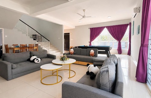 Bandar Penawar House | D'Family Nest Desaru 5BR20Pax PooltableI5min Beach by Our Stay