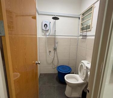 Tuaran Apartment | D'Jewel Homestay, Gayang, Tuaran