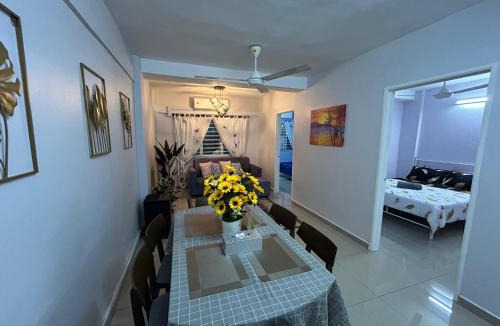 Rawang Apartment | D'Nas Homestay