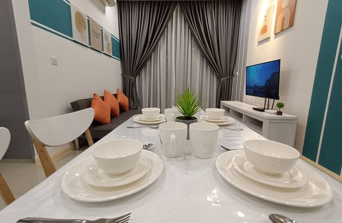 Medini Apartment | D'Pristine 01@walk to LEGOLAND, 2BR 6PAX Netflix