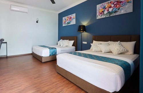 Kampung Kempadang Hotel | D' Qamar Villa Boutique
