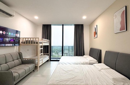 Taman Charming Apartment | D3-13-5 The Podium Studio-Free 1 Parking-6 Pax