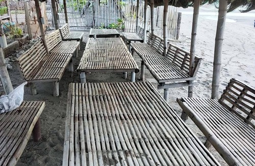 Palauig Cabin | Dael's Calm Beach, 35 mins to Bagsit River and Mount Tapulao