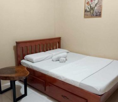 Pamplona House | DaLei Suites in Pamplona