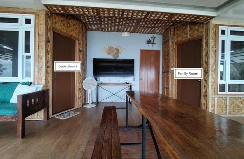 Santander House | DarVhen's Cottage