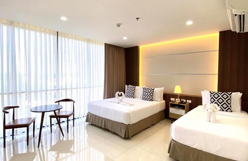 Dumaguete Hotel | DCCCO Hotel