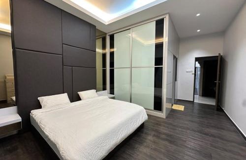 Kluang House | De Corner Kluang Homestay