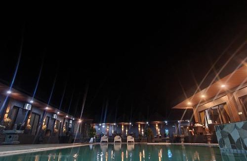 Bolinao Resort | DE PORCH