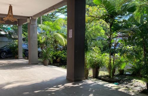 George Town House | De Village Lodge