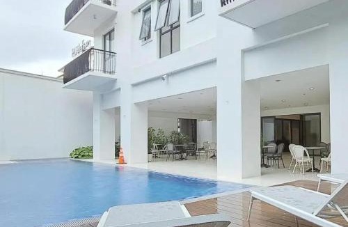 Pallocan Apartment | Debbie's Modern 1 BR Condo Unit