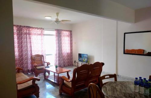 Tanjung Tanah Merah Apartment | Deluxe Family Beach Condo PortDickson