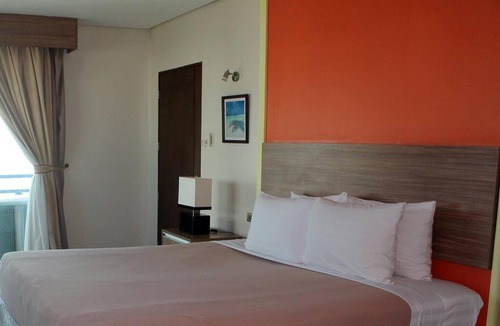 San Fernando Apartment | Deluxe Room at World Class Resort