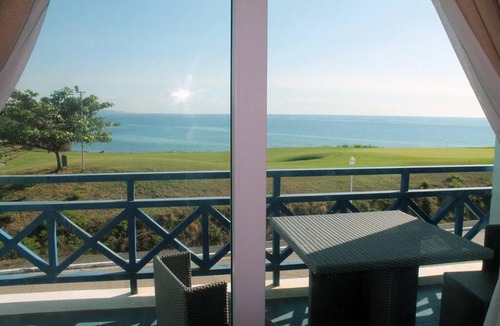 San Fernando Apartment | Deluxe Room at World Class Resort