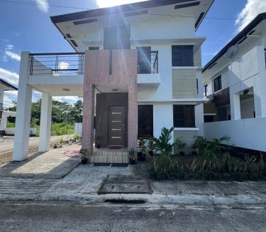 Alaminos Apartment | Denelle's fab house staycation