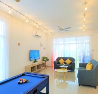 Bandar Penawar House | Desaru Kids Water Slide Private Pool & BBQ Homestay Bandar Penawar