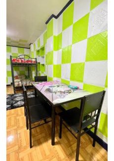 Butuan House | Deyo Guest House Room Green