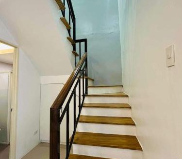 Buhangin House | Diamond Edelweis near Sta Lucia Mall and Airport