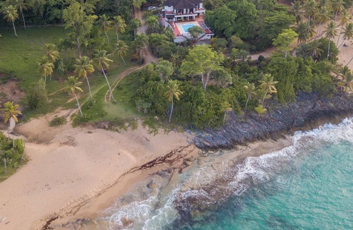 Las Galeras Villa | Discover the paradise - Luxury in front of the sea in Playa Colorada