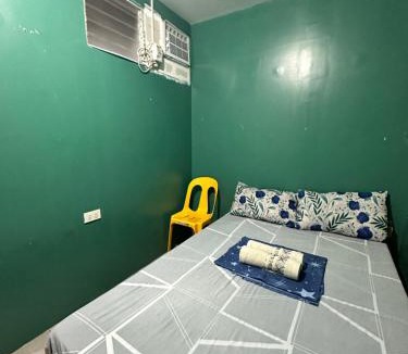 Downtown Tacloban Hostel | Don Pedro shared bathroom 2