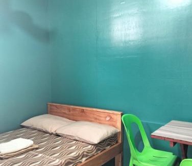 Downtown Tacloban Hostel | Don Pedro shared bathroom 2