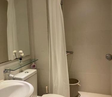 Luzon Apartment | Dos Staycation- Azure urban resort