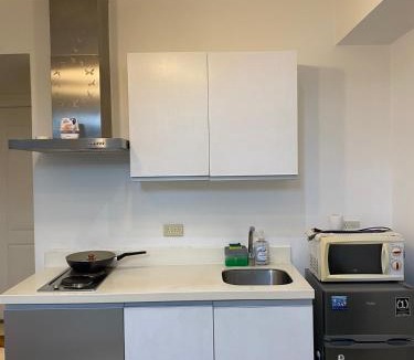 Luzon Apartment | Dos Staycation- Azure urban resort