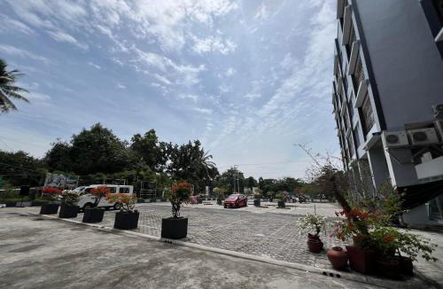 Koronadal Hotel | Dreamweavers Hotel by RedDoorz