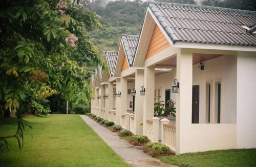 Ulu Melaka Hotel | Dreamz Village