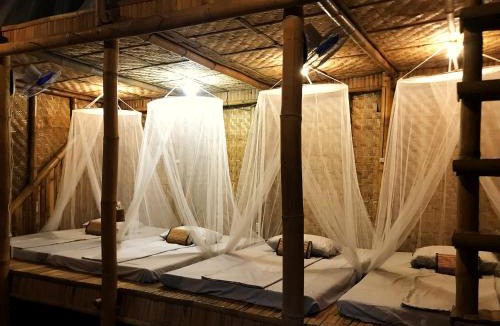 Zamboanguita Hostel | Dumaguete Bamboo Cottages -Dauin