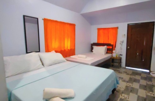 Port Barton Hotel | Eashanti's Place Port Barton