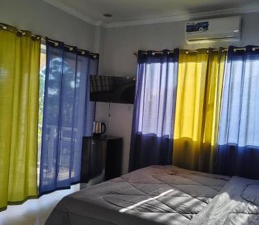 Looc Hostel | Eazy Stay Room Rental