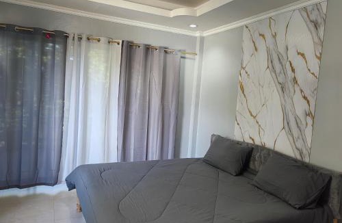 Looc Hostel | Eazy Stay Room Rental