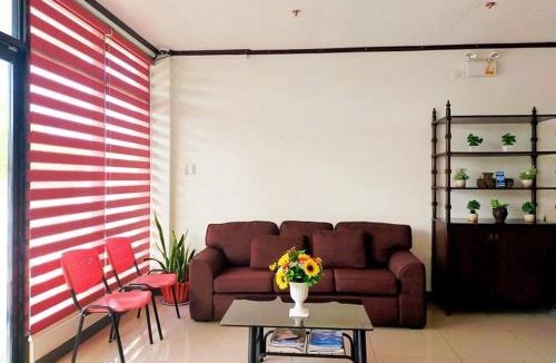 Laoag Hotel | EC Hotel near Laoag Airport