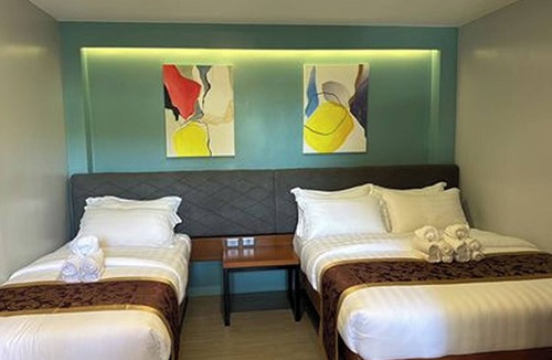 Caticlan Hotel | ECL Travellers Inn