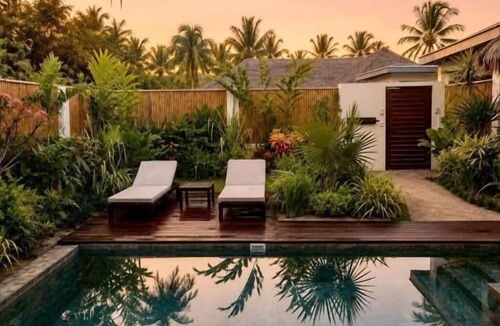 Catangnan House | Eco-luxury Villa w/Private Pool & Ocean by walk