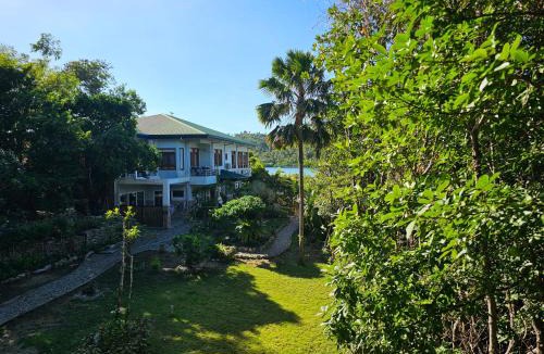 Puerto Galera Resort | Edgewater Dive & Spa Resort