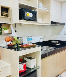 Jaro Apartment | Eira Nest Cozy Stay Near SMCity Mall