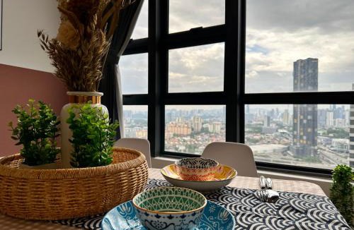 Taman Mutiara Apartment | EkoCheras Suites, Kuala Lumpur 1-5 pax #2106