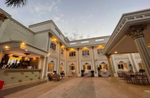 Cavite City Hotel | El Palacio Hotel & Resort