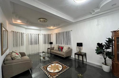 Taguig House | Elegant 5BR Home Near BGC