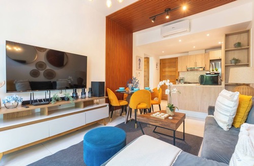 Punta Cana Apartment | Elegant beach apt with pool, ideal for couples, 7 min from Marina Cap Cana